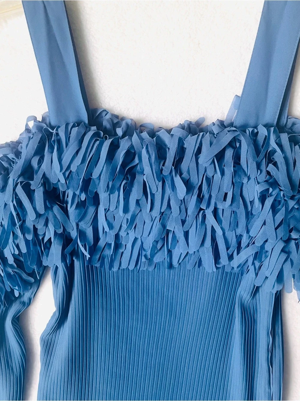 Kaelyn Max II Blue Ruffled Off-Shoulder Ribbed Top XL - Picture 5 of 6